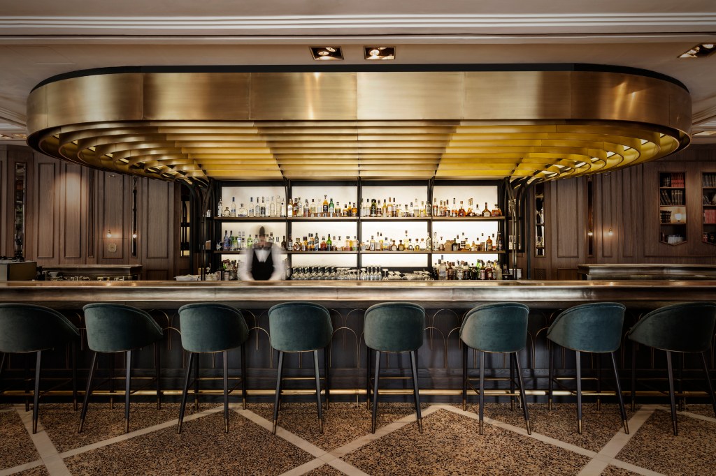 The Greek Restaurant and Cocktail Bar for Hollywood Stars and Poets