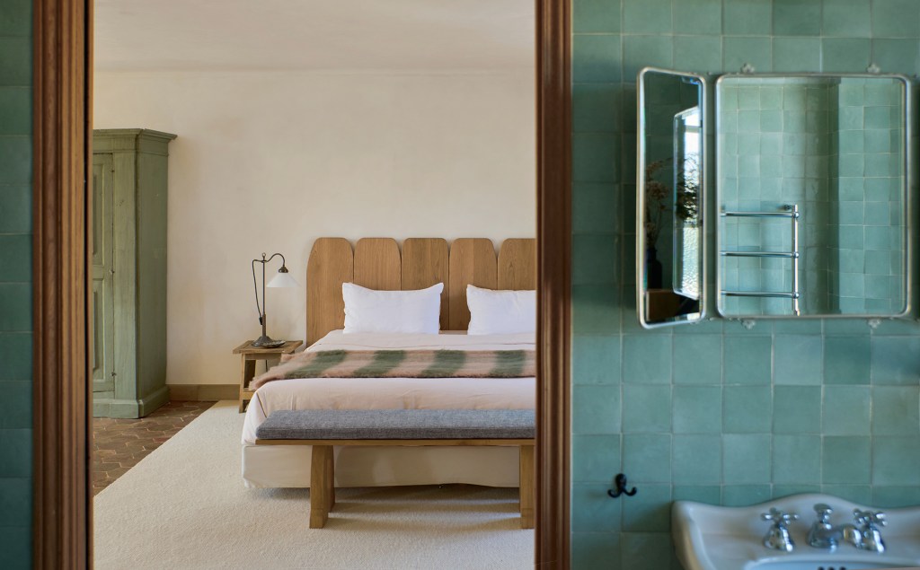 Le Doyenné: The Parisian Fashion Set’s Michelin-starred Countryside Escape