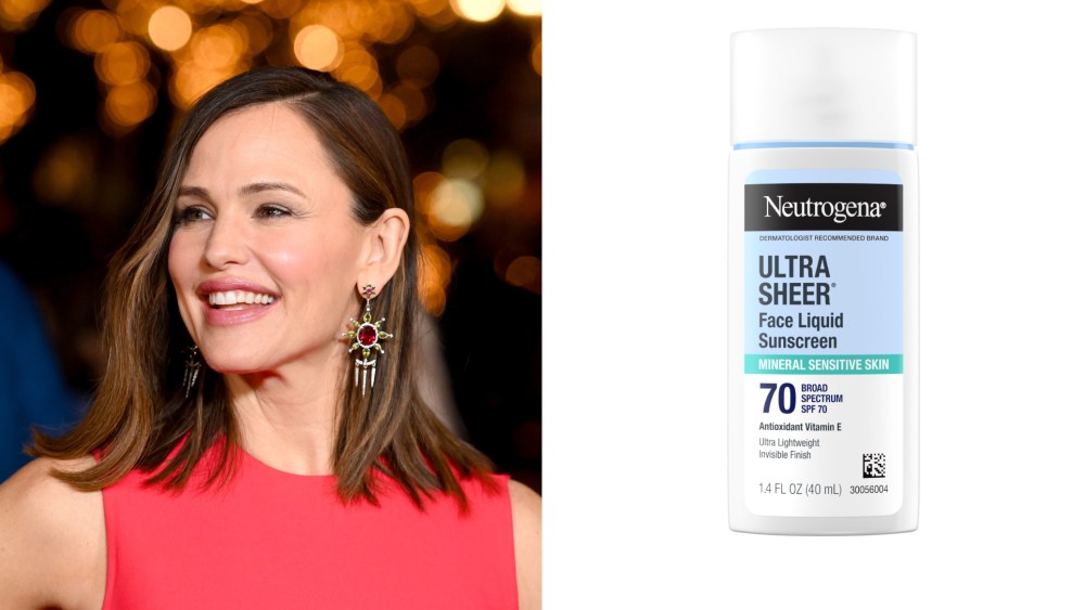 Jennifer Garner at the L.A. premiere of "Family Switch" held at The Grove on November 29, 2023 in Los Angeles, California. Neutrogena Ultra Sheer Face Liquid Sunscreen with SPF 70.