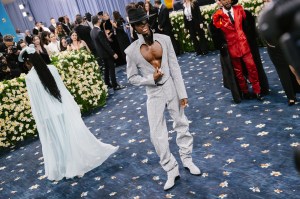 Alton Mason at The 2025 Met Gala Celebrating "Superfine: Tailoring Black Style" held at The Metropolitan Museum of Art on May 05, 2025 in New York, New York. (Photo by Lexie Moreland/WWD via Getty Images)