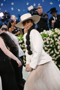 Kerry Washington at The 2025 Met Gala Celebrating "Superfine: Tailoring Black Style" held at The Metropolitan Museum of Art on May 05, 2025 in New York, New York.