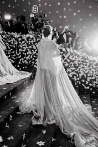 The scene at the 2025 Met Gala.