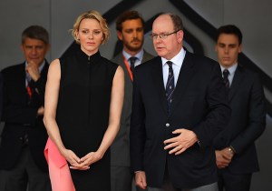 MONTE-CARLO, MONACO - MAY 26: Prince Albert of Monaco and Princess Charlene of Monaco talk on the podium during the F1 Grand Prix of Monaco at Circuit de Monaco on May 26, 2019 in Monte-Carlo, Monaco. (Photo by Michael Regan/Getty Images)