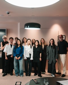 Francesca Giulia Tavanti, director of education at Istituto Marangoni Firenze, and Lorenzo Tellini, director of Istituto Marangoni Firenze, with Miguel Garcia Abad, Fashion Design program leader, together with students Regina Branca, Martina Troya Malo, Elena Maria Brugnara, Eleonora Maccarone, Giulia Lin, Shreya, Li Xintong and Martina La Gatta.