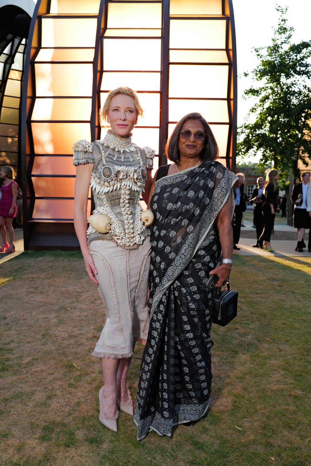 The Fashion Crowd Takes Over the Serpentine Summerย Party