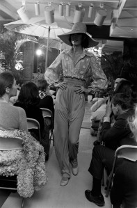 Giorgio di Sant'Angelo Summer 1973 Ready to Wear Collection Runway (Photo by Fairchild Archive/WWD/Penske Media via Getty Images)