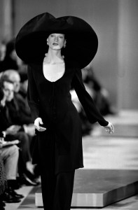 Model Kristen McMenamy (Photo by Fairchild Archive/WWD/Penske Media via Getty Images)