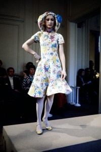 A model walks the runway in the Christian Dior Spring 1972 Couture Runway Show on January 24, 1972, in Paris, France. The collection was designed by Marc Bohan. (Photo by Reginald Gray/WWD/Penske Media via Getty Images)