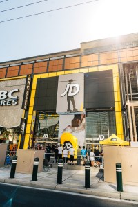 JD Sports, Las Vegas, Flagship, store, Vegas Strip, retail
