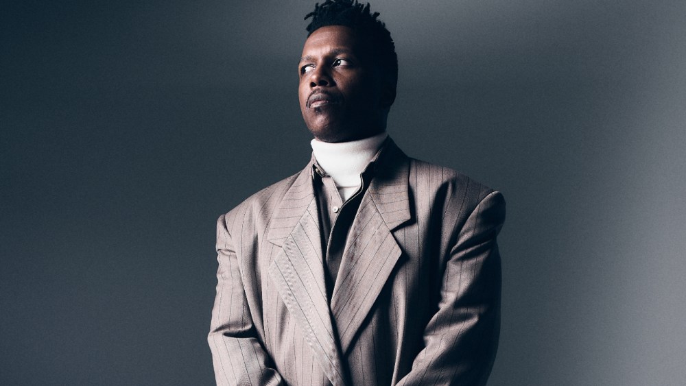 Leslie Odom Jr. in his red-carpet look from Fear of God at the 2025 Tony Awards.