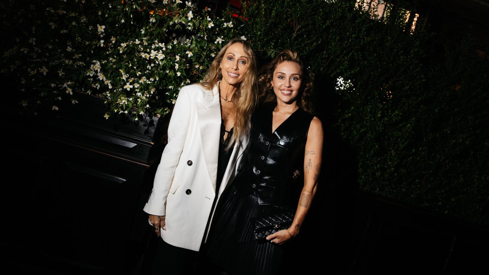 Tish Cyrus and Miley Cyrus