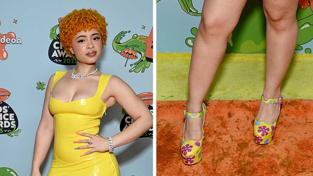 Ice Spice attends the Nickelodeon Kids' Choice Awards 2025 in Moschino platform shoes June 21, 2025 in Santa Monica, California.