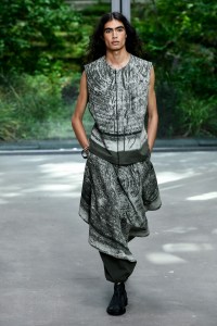 Issey Miyake Spring 2026 Ready-to-Wear Collection at Paris Fashion Week