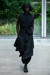 Issey Miyake Spring 2026 Ready-to-Wear Collection at Paris Fashion Week