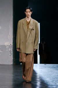 Lemaire Spring 2026 Ready-to-Wear Collection at Paris Men's Fashion Week