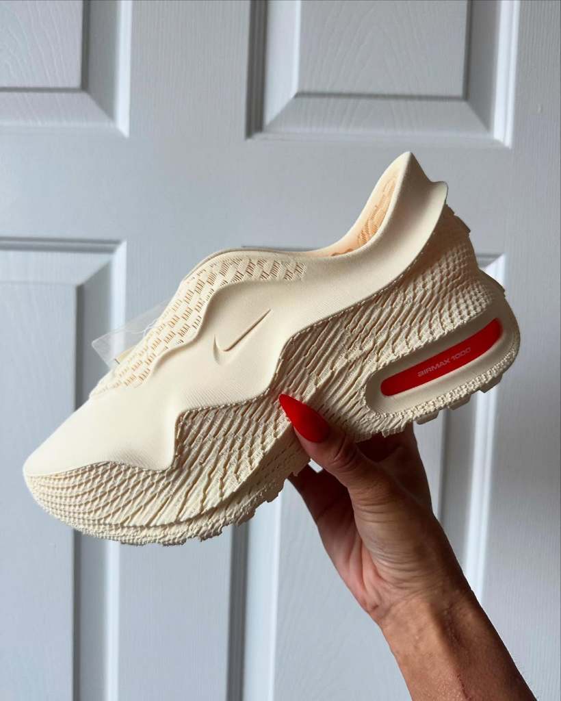 Nike Air Max 1000 Foamy Oat Nike Air Max 1000 Foamy Oat