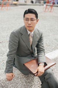 Street style at Pitti Uomo 108 in Florence, Italy, 2025.