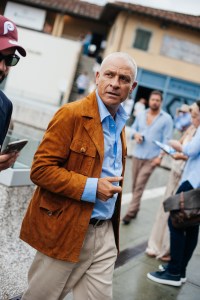 Street style at Pitti Uomo 108 in Florence, Italy, 2025.