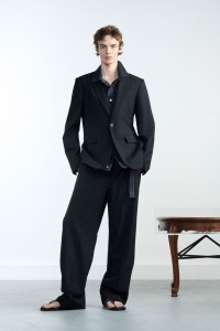 Sacai Men's Spring 2026 Ready-to-Wear Collection at Paris Men's Fashion Week