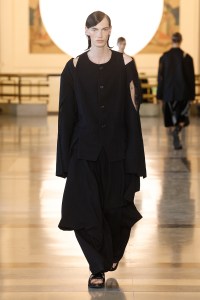Songzio Spring 2026 Ready-to-Wear Collection at Paris Men's Fasion Week