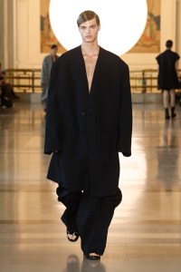 Songzio Spring 2026 Ready-to-Wear Collection at Paris Men's Fasion Week