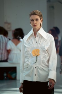 Looks from "Synergetic"
