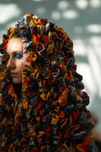 Looks from "Synergetic"