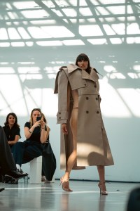 Looks from "Synergetic"