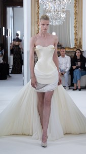 Ashi Studio Fall 2025 Couture at Paris Fashion Week