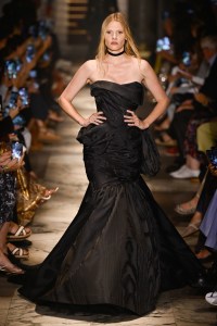 Elie Saab Fall 2025 Couture at Couture Fashion Week