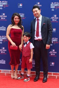 ATLANTA, GEORGIA - JULY 15: Rumi Fukatsu and Yusei Kikuchi #16 of the Toronto Blue Jays attend the 2025 MLB All-Star Game red carpet at Truist Park on July 15, 2025 in Atlanta, Georgia.  (Photo by Paras Griffin/Getty Images)