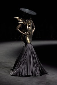 Robert Wun Fall 2025 Couture at Couture Fashion Week