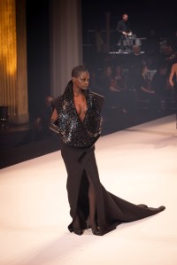 Stephane Rolland Fall 2025 Couture at Paris Couture Fashion Week