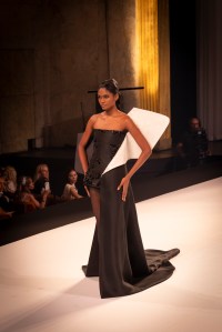 Stephane Rolland Fall 2025 Couture at Paris Couture Fashion Week