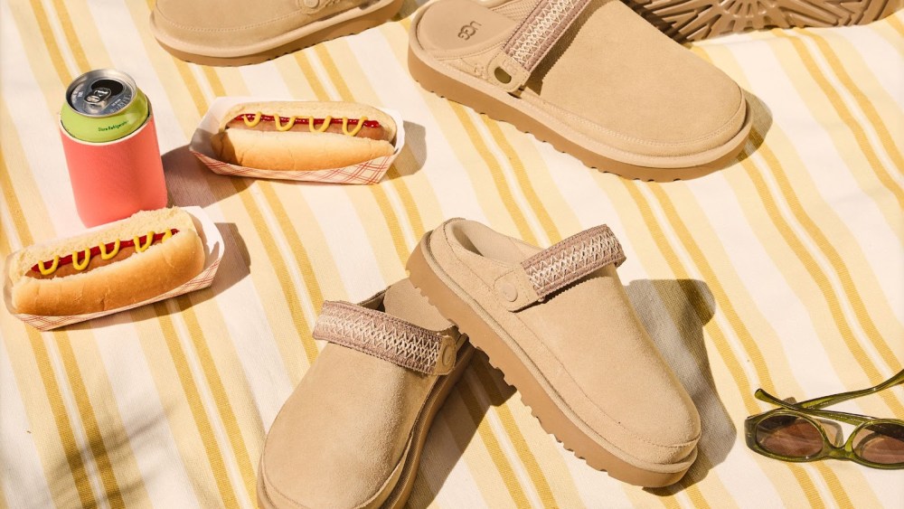 In celebration of the new UGG Goldenstar UGGbraid Clog in Mustard Seed, UGG is teaming up with Gray's Papaya for a 4th of July hot dog giveaway.