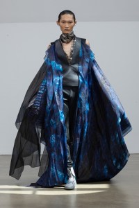 Yuima Nakazato Fall 2025 Couture at Couture Fashion Week