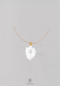 “Every masterpiece begins as a dream — here, the calla lily takes its first breath on paper. From gouache to gold, a vision of purity transformed into art to wear.”