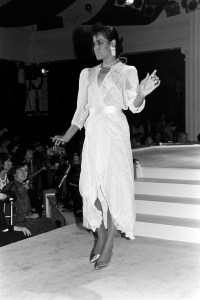 Zandra Rhodes ready to wear fashion show at Marshall Field's British event. (Photo by Bruce Paulson/WWD/Penske Media via Getty Images)