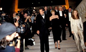 THE MUNICIPAL ART SOCIETY OF NY AT GRAND CENTRAL STATION IN NEW YORK CITY JOHN F KENNEDY JR AND WIFE CAROLYN BESSETTE KENNEDY.10/02/1998. (Credit Image: © Sonia Moskowitz/ZUMA Wire)