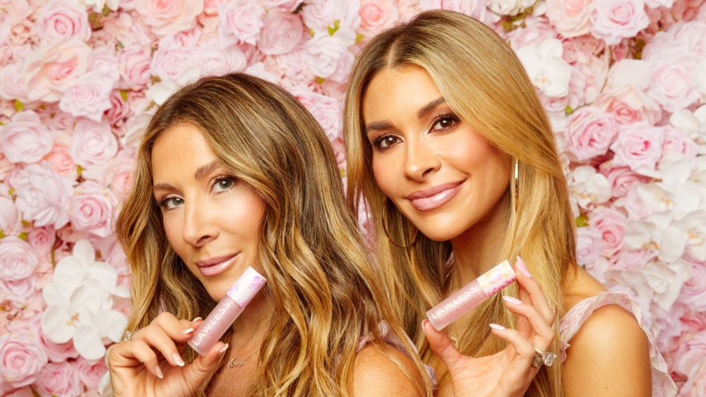 LoveShackFancy founder Rebecca Hessel Cohen (left) and Lawless Beauty founder Annie Lawless Jacobs (right).