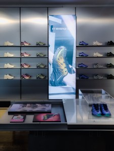 Salomon, Chicago, Bucktown, store, retail, sneakers, sneaker store, shoes, shoe store, footwear
