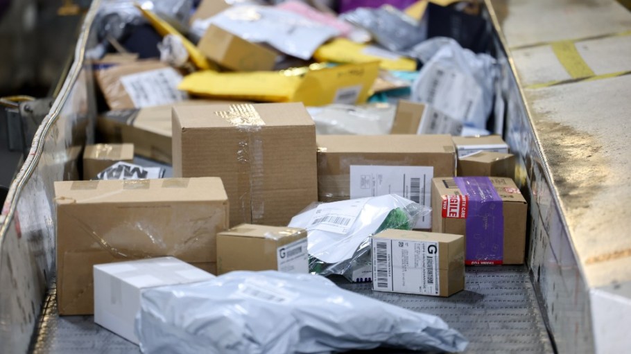 Ecommerce shoppers broke records this holiday season.