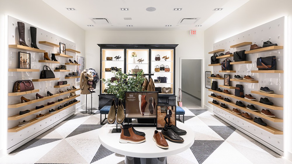 Cole Haan, store, Tysons Corner, Virginia, mall, retail, shoes, shoe store, footwear