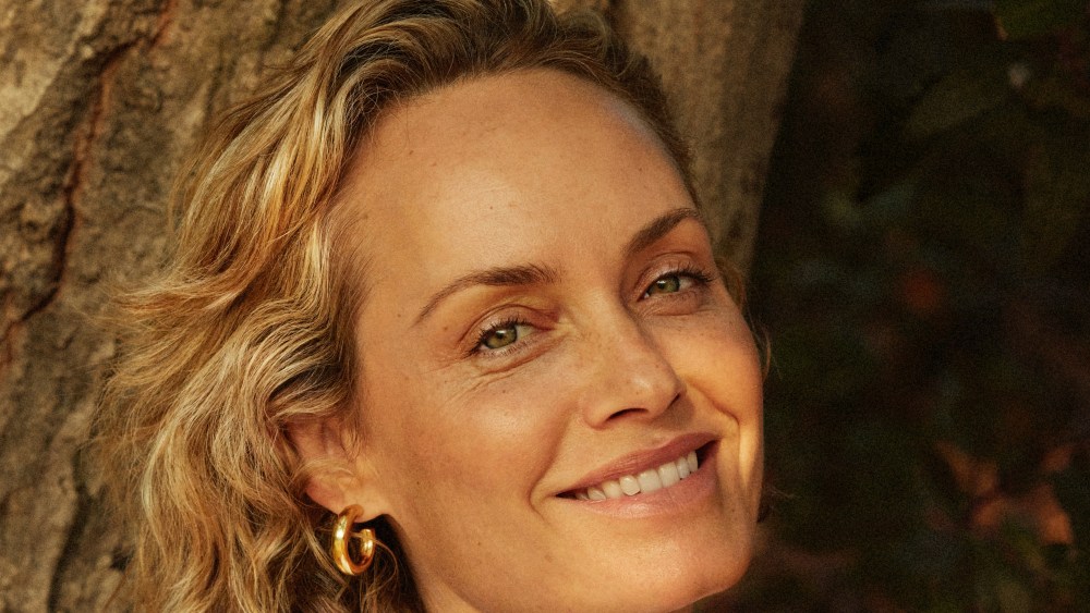 Amber Valletta