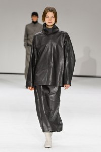 Cos Fall 2025 ready-to-wear collection at New York Fashion Week.