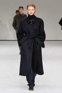 Cos Fall 2025 ready-to-wear collection at New York Fashion Week.