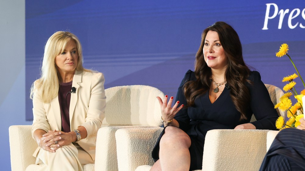Cyndi Isgrig and Vanessa Kuykendall