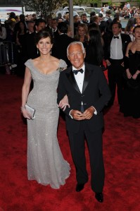 Actress Julia Roberts (L) and Giorgio Armani attend the Metropolitan Museum of Art's annual Costume Institute gala in New York City.  Roberts wears Giorgio Armani Prive.