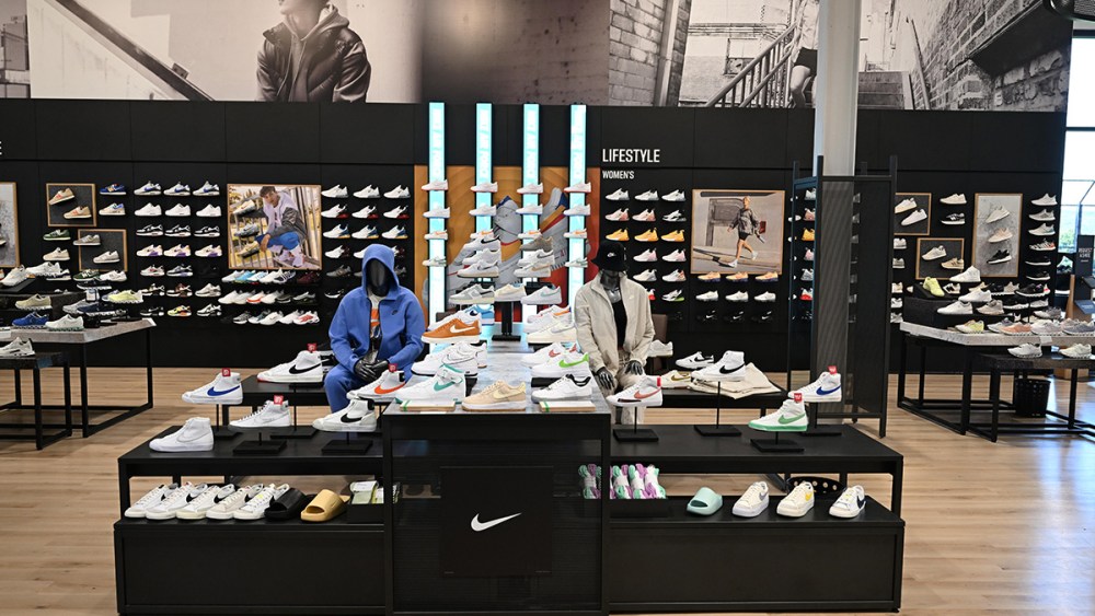 Dick's Sporting Goods, House of Sport, Jersey City, store, retail, shoes