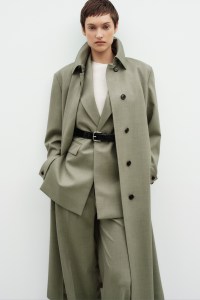Theory Spring 2026 ready-to-wear collection at New York Fashion Week.